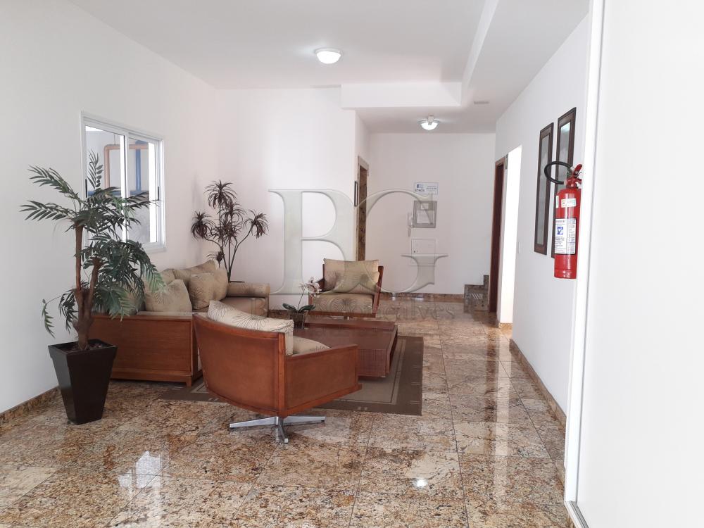 Apartamento para alugar com 3 quartos, 166m² - Foto 2