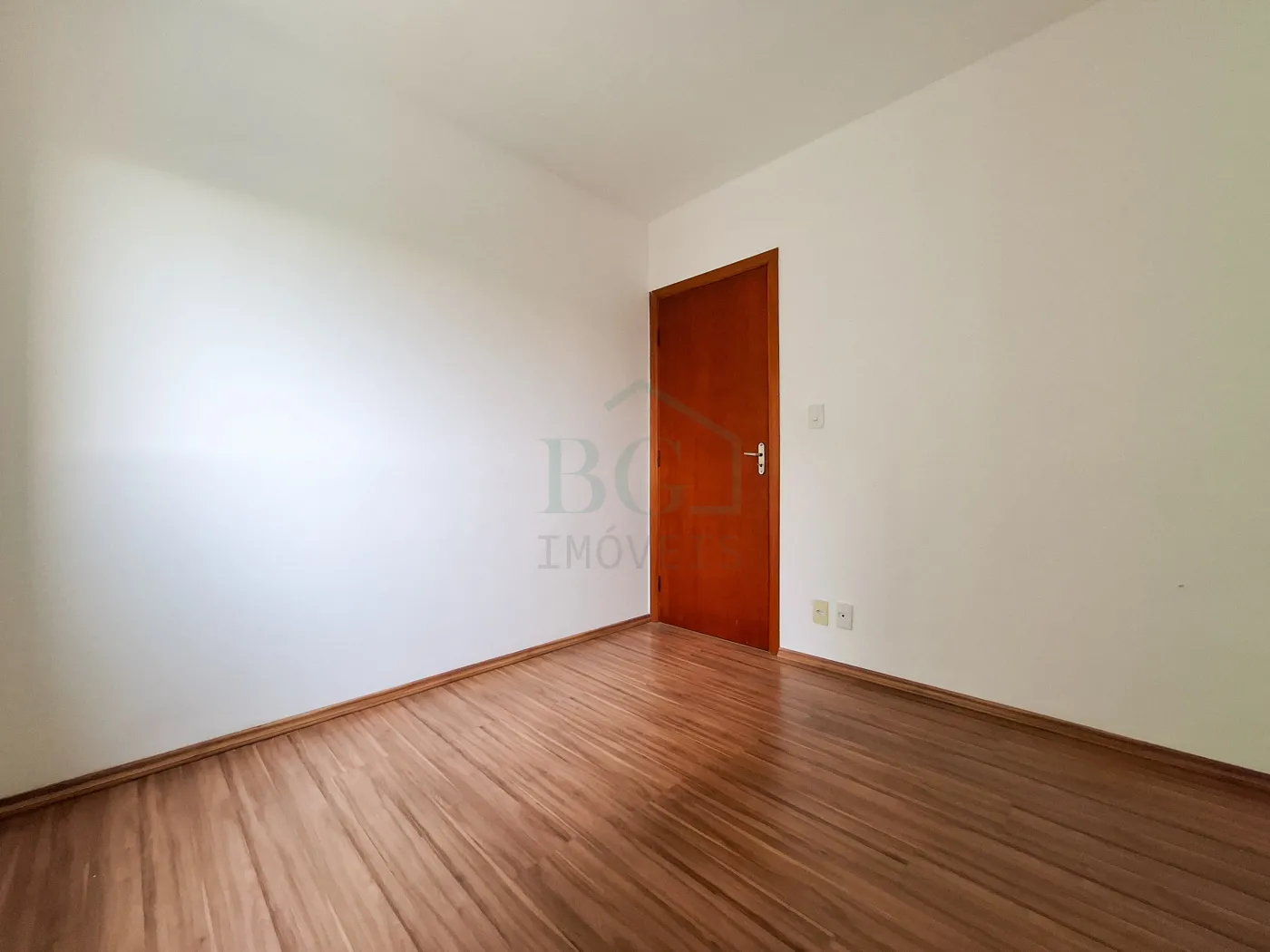 Apartamento para alugar com 2 quartos, 84m² - Foto 7