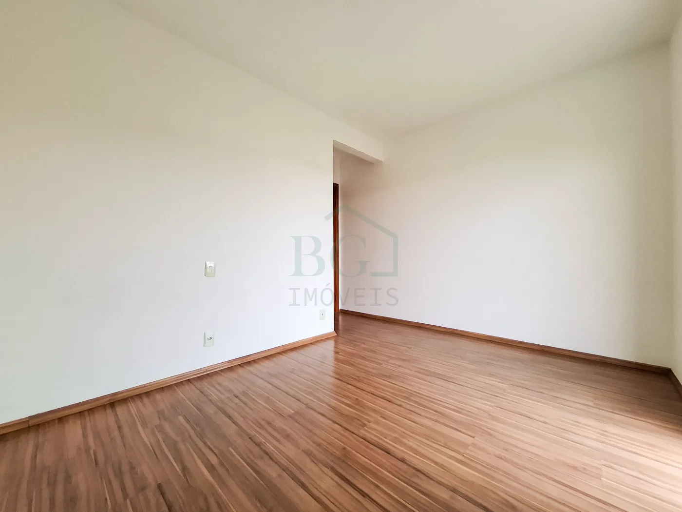 Apartamento para alugar com 2 quartos, 84m² - Foto 9