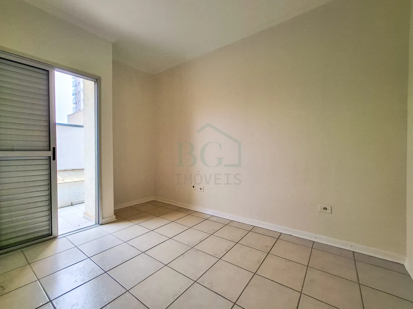 Apartamento para alugar com 2 quartos, 99m² - Foto 6