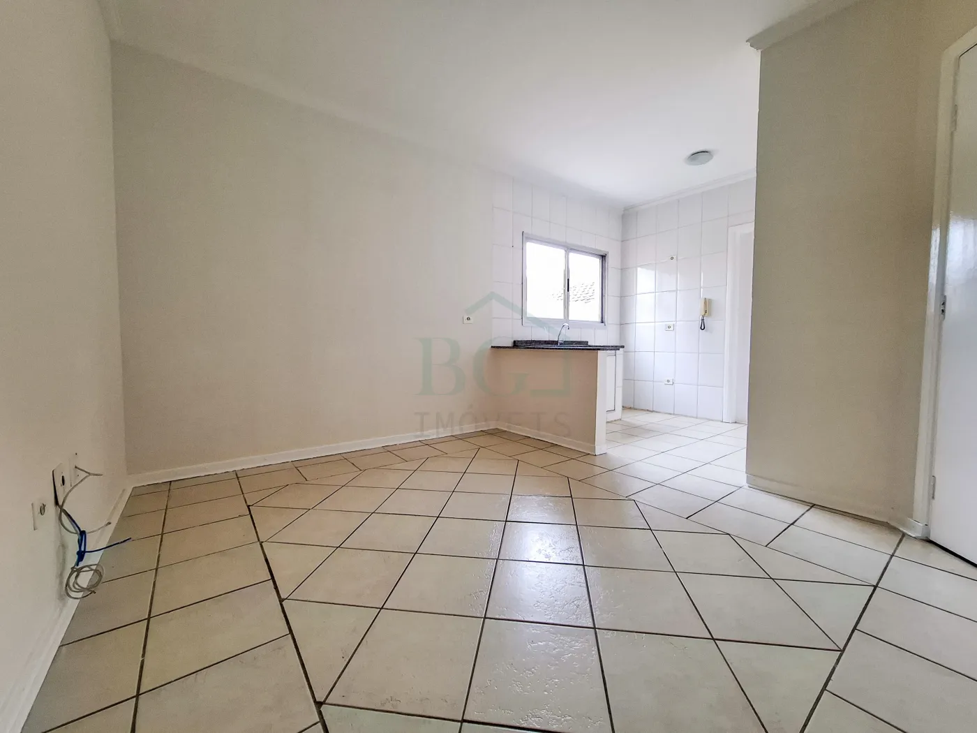 Apartamento para alugar com 2 quartos, 99m² - Foto 2