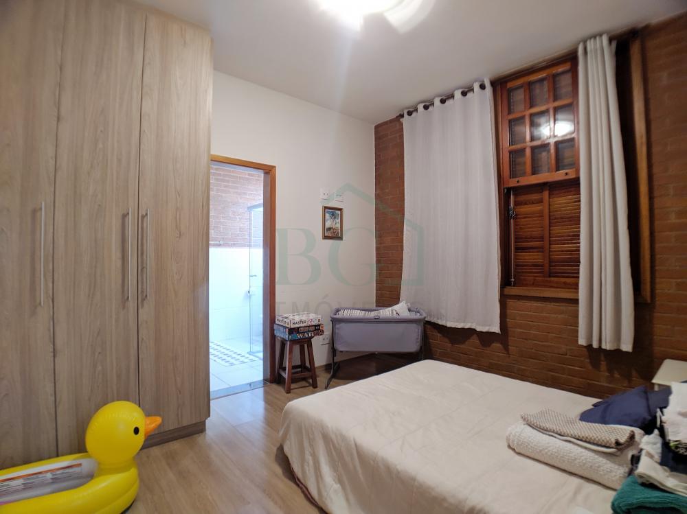 Casa à venda com 3 quartos, 328m² - Foto 10