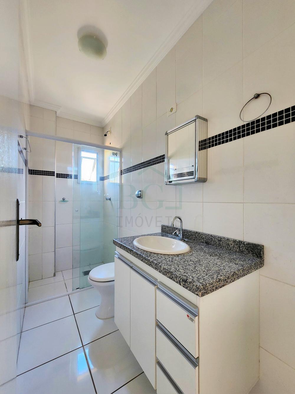 Apartamento para alugar com 2 quartos, 62m² - Foto 9