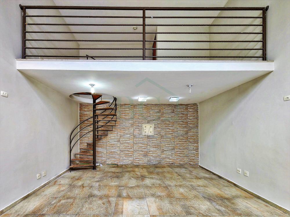 Prédio Inteiro para alugar, 67m² - Foto 2