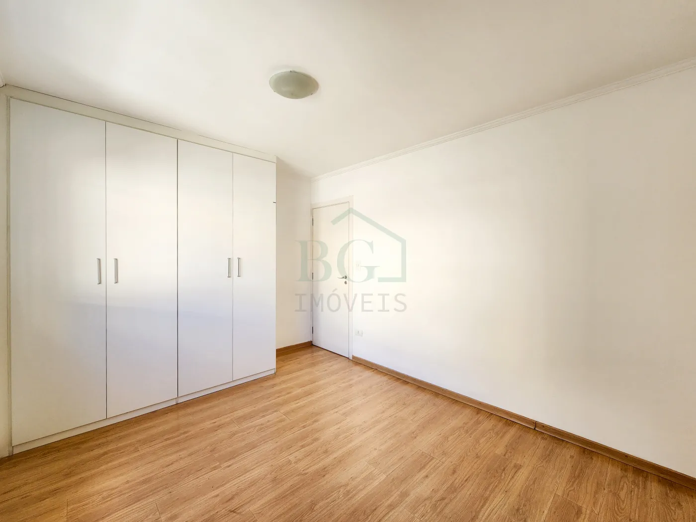 Apartamento para alugar com 2 quartos, 141m² - Foto 9