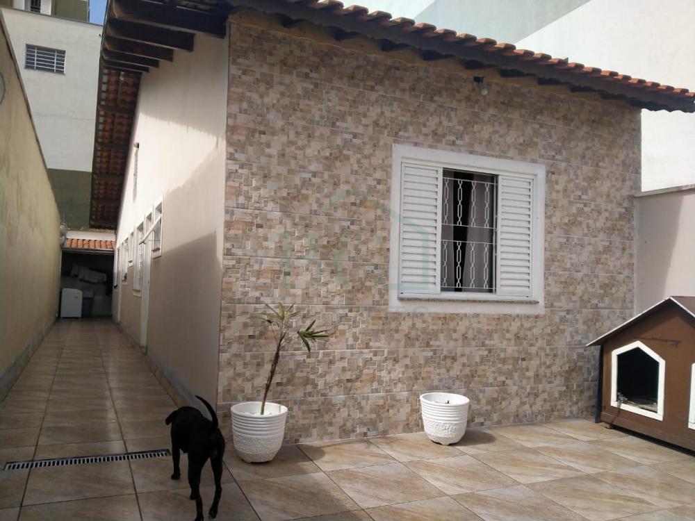 Casa à venda com 2 quartos, 70m² - Foto 2