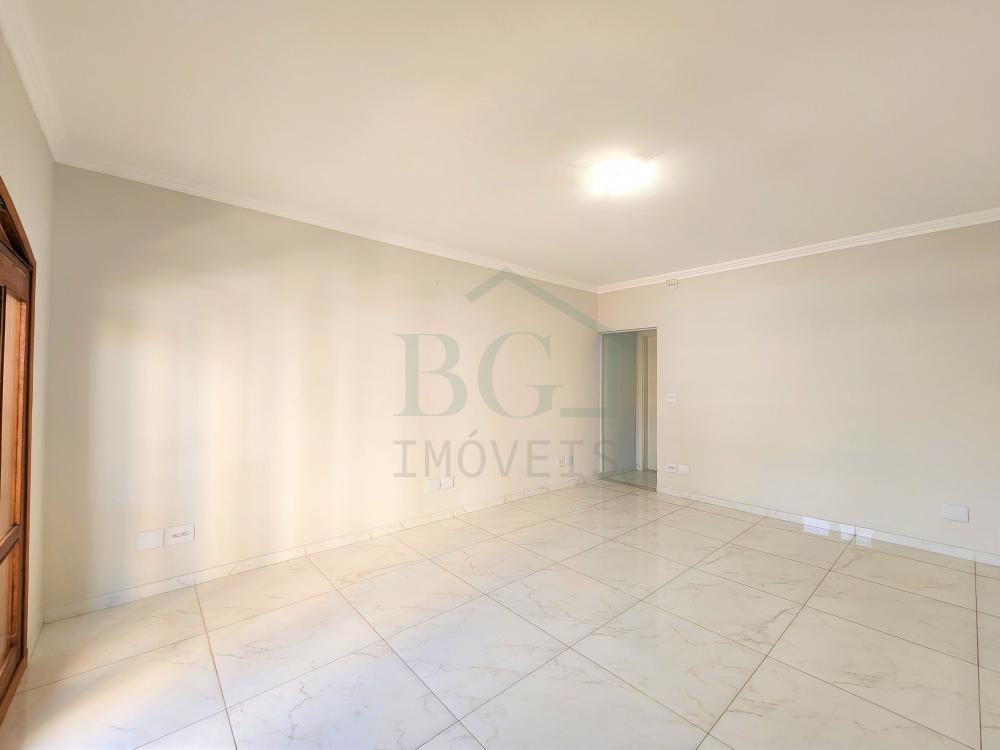 Casa para alugar com 3 quartos, 340m² - Foto 4