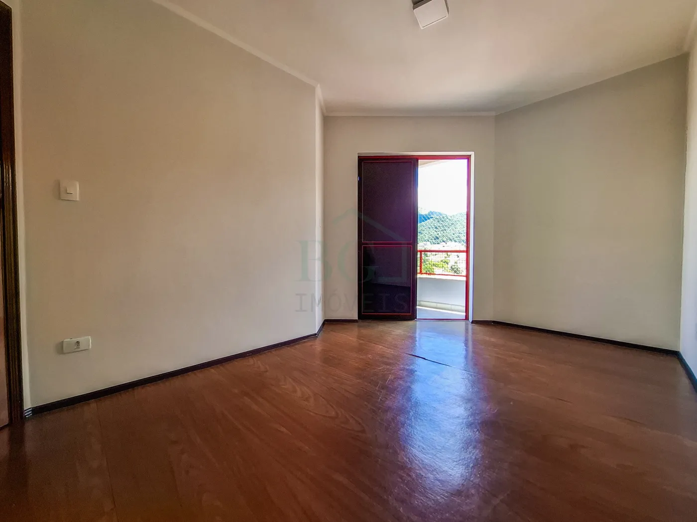 Apartamento para alugar com 2 quartos, 125m² - Foto 8