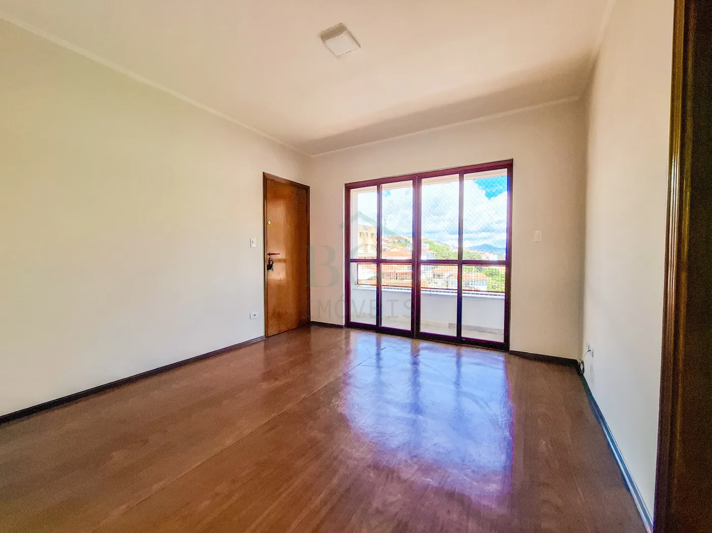 Apartamento para alugar com 2 quartos, 125m² - Foto 5