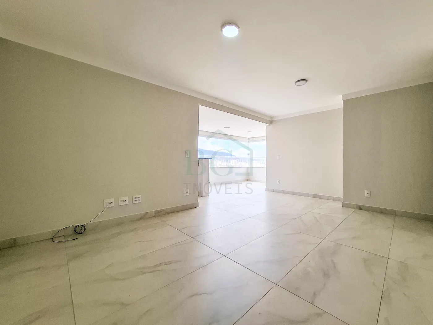 Apartamento para alugar com 2 quartos, 78m² - Foto 2