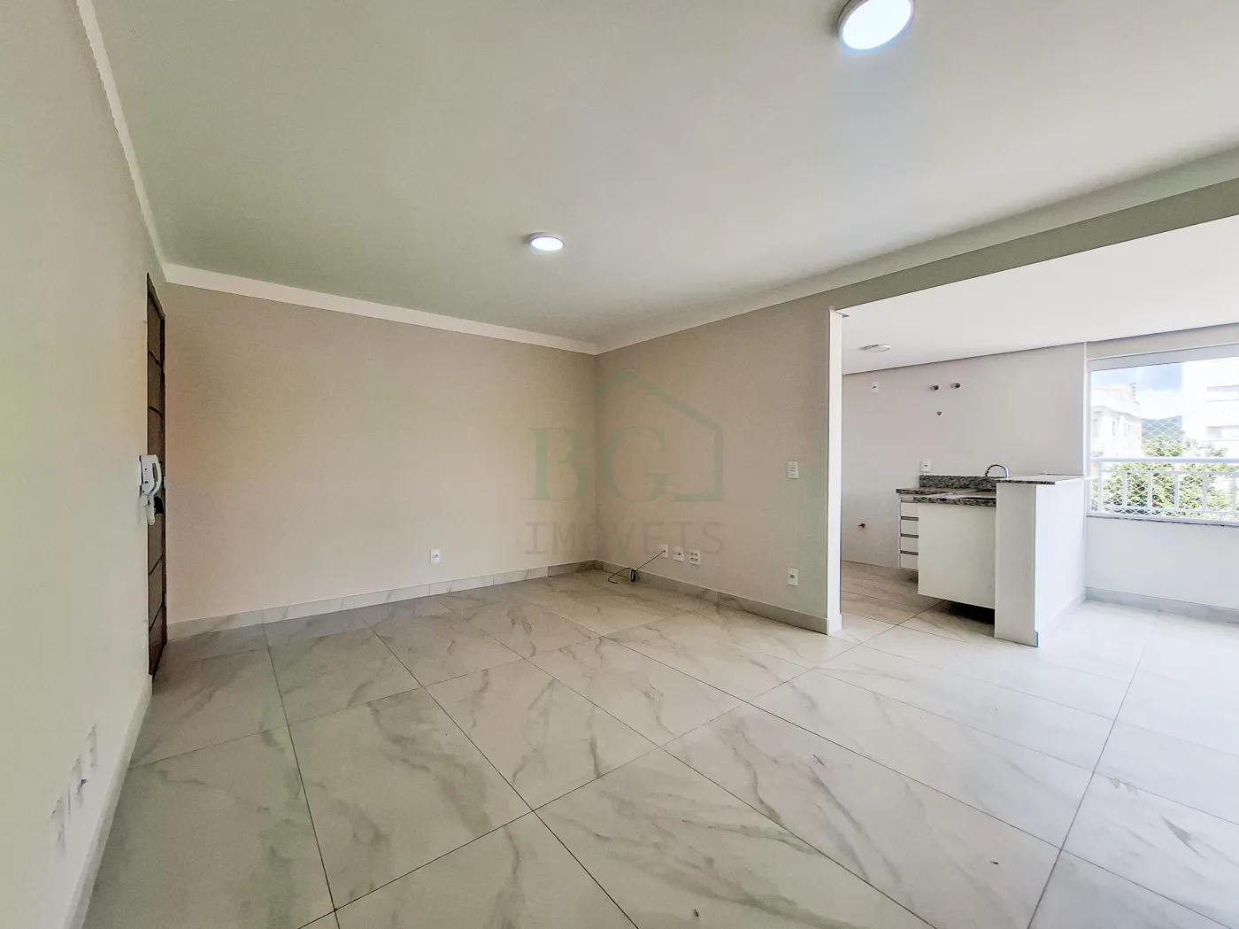 Apartamento para alugar com 2 quartos, 78m² - Foto 3