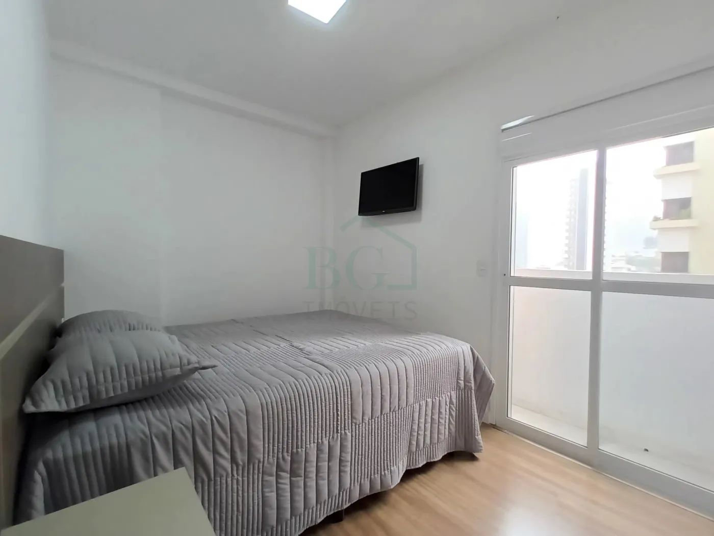 Apartamento à venda com 2 quartos, 69m² - Foto 6