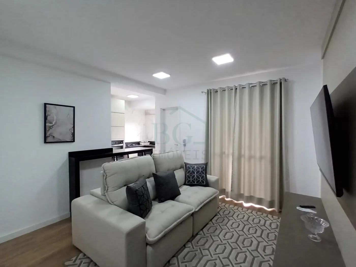 Apartamento à venda com 2 quartos, 69m² - Foto 4