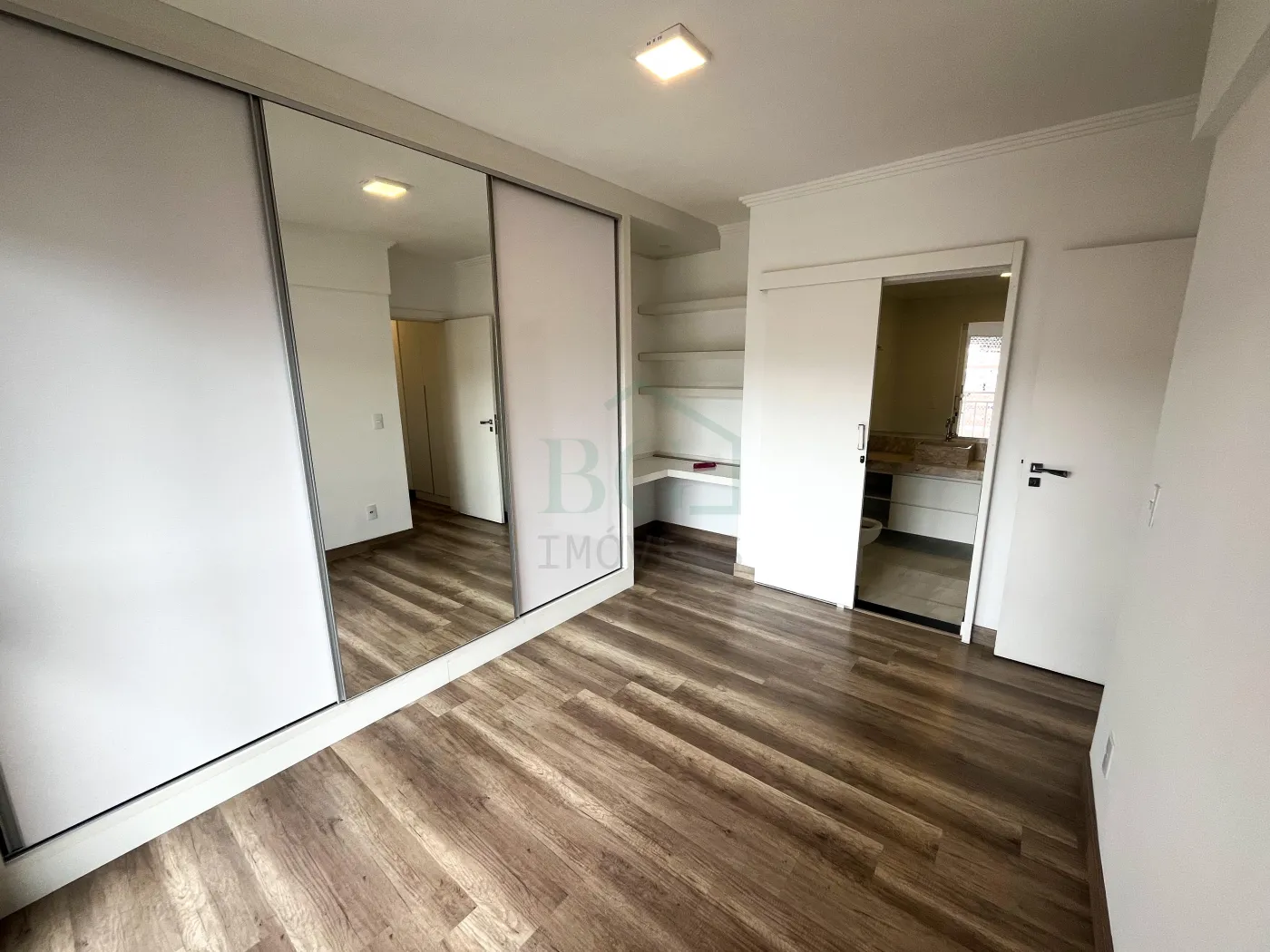 Apartamento à venda com 3 quartos, 108m² - Foto 8