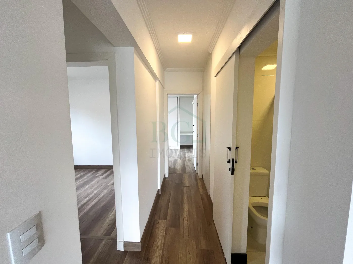 Apartamento à venda com 3 quartos, 108m² - Foto 9