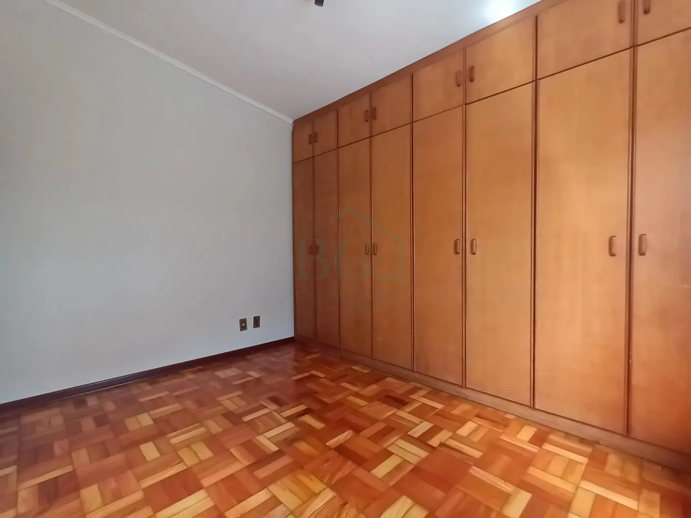 Casa à venda com 2 quartos, 130m² - Foto 7