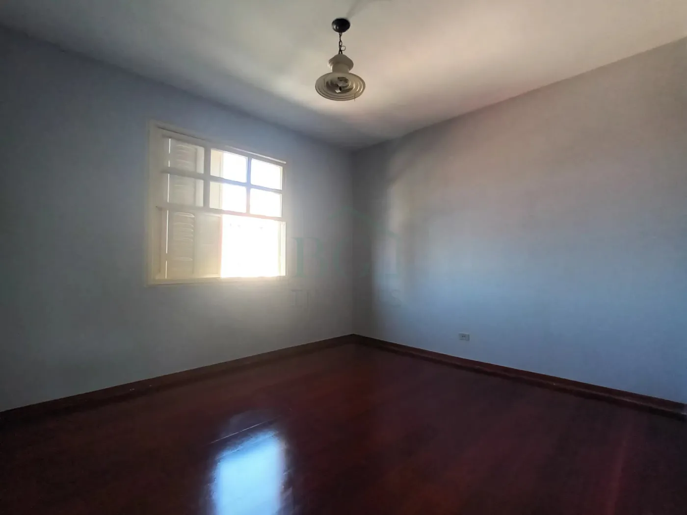 Apartamento à venda com 2 quartos, 69m² - Foto 3