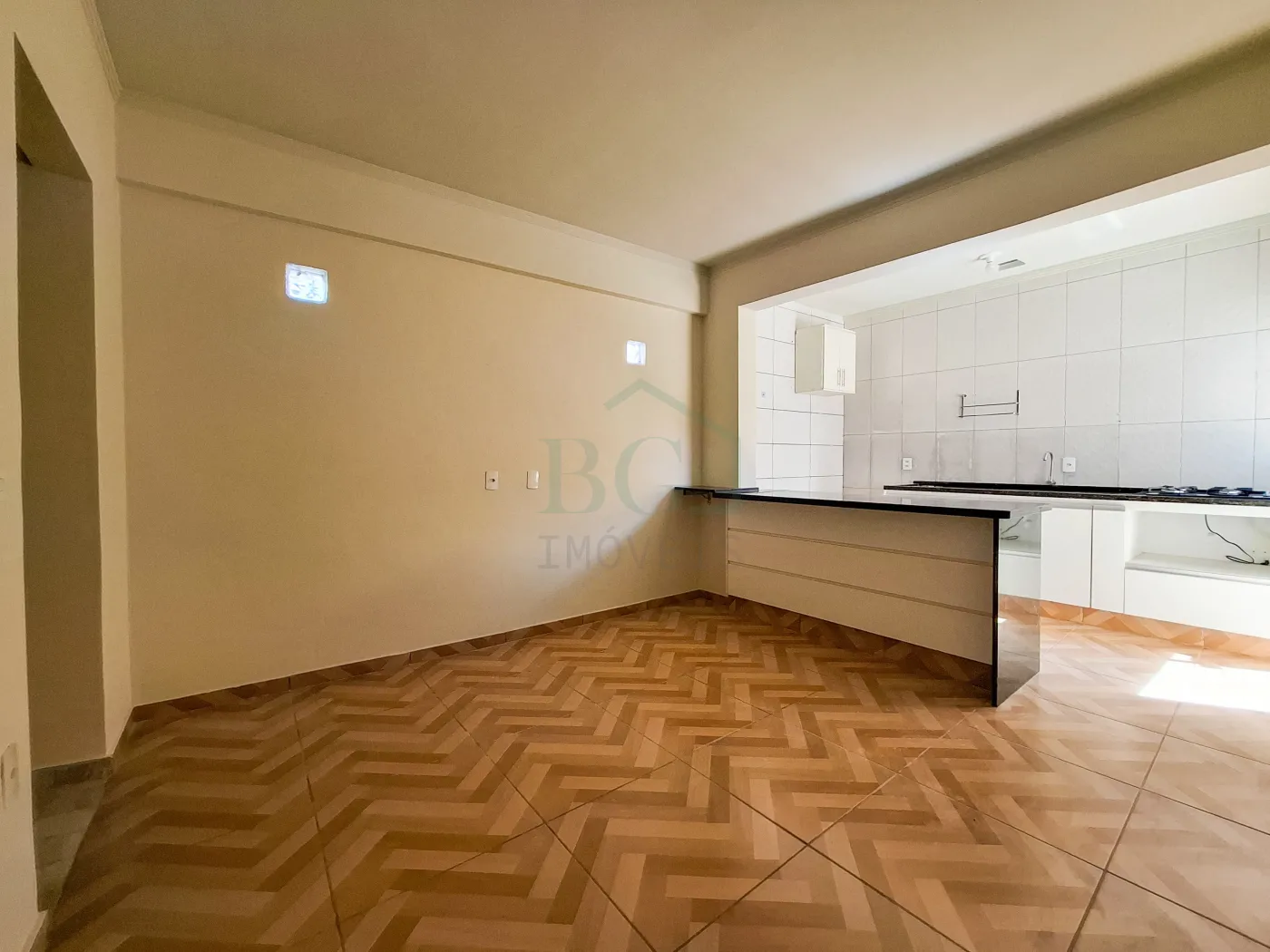 Apartamento para alugar com 2 quartos, 70m² - Foto 3