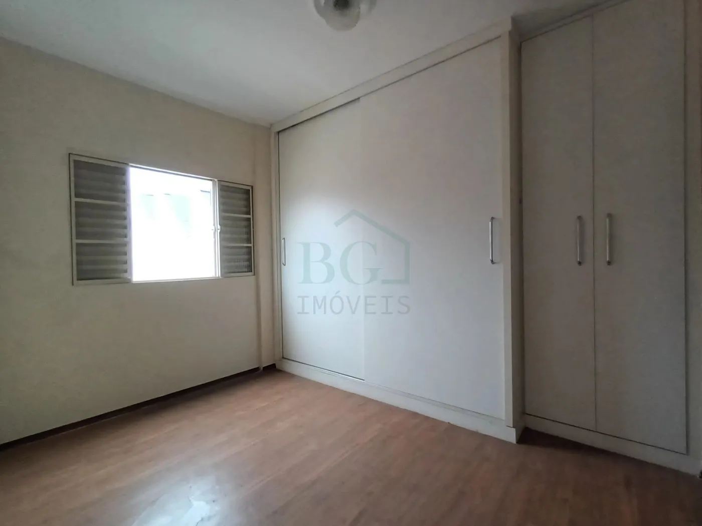 Apartamento à venda com 2 quartos, 72m² - Foto 4