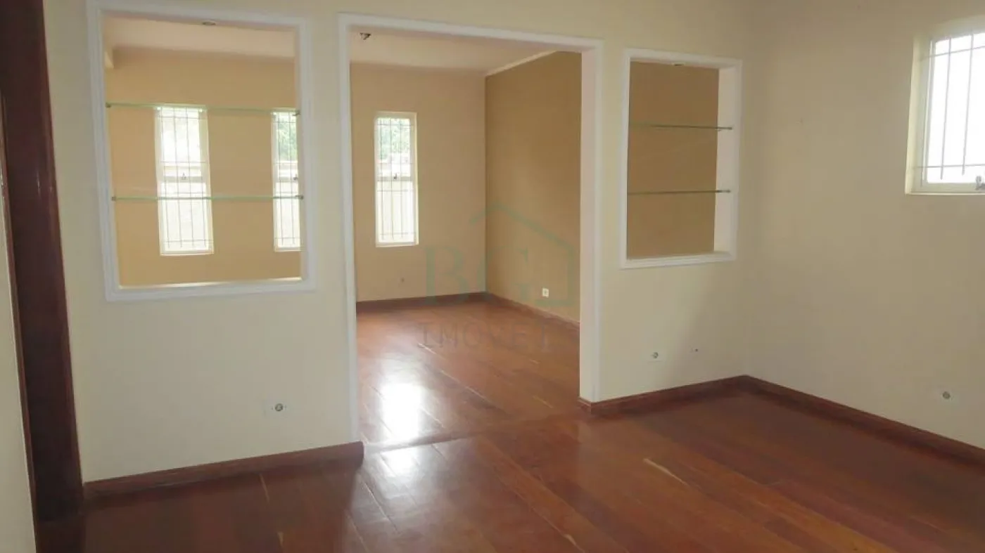 Casa à venda com 3 quartos, 230m² - Foto 8