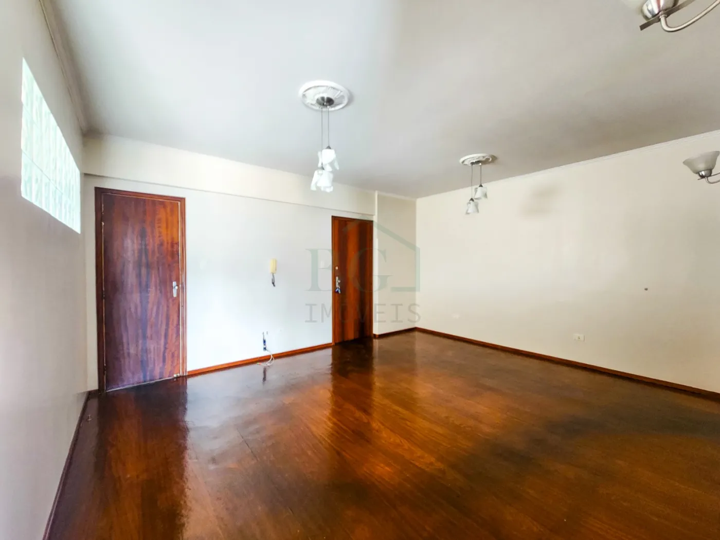 Apartamento à venda com 3 quartos, 129m² - Foto 2