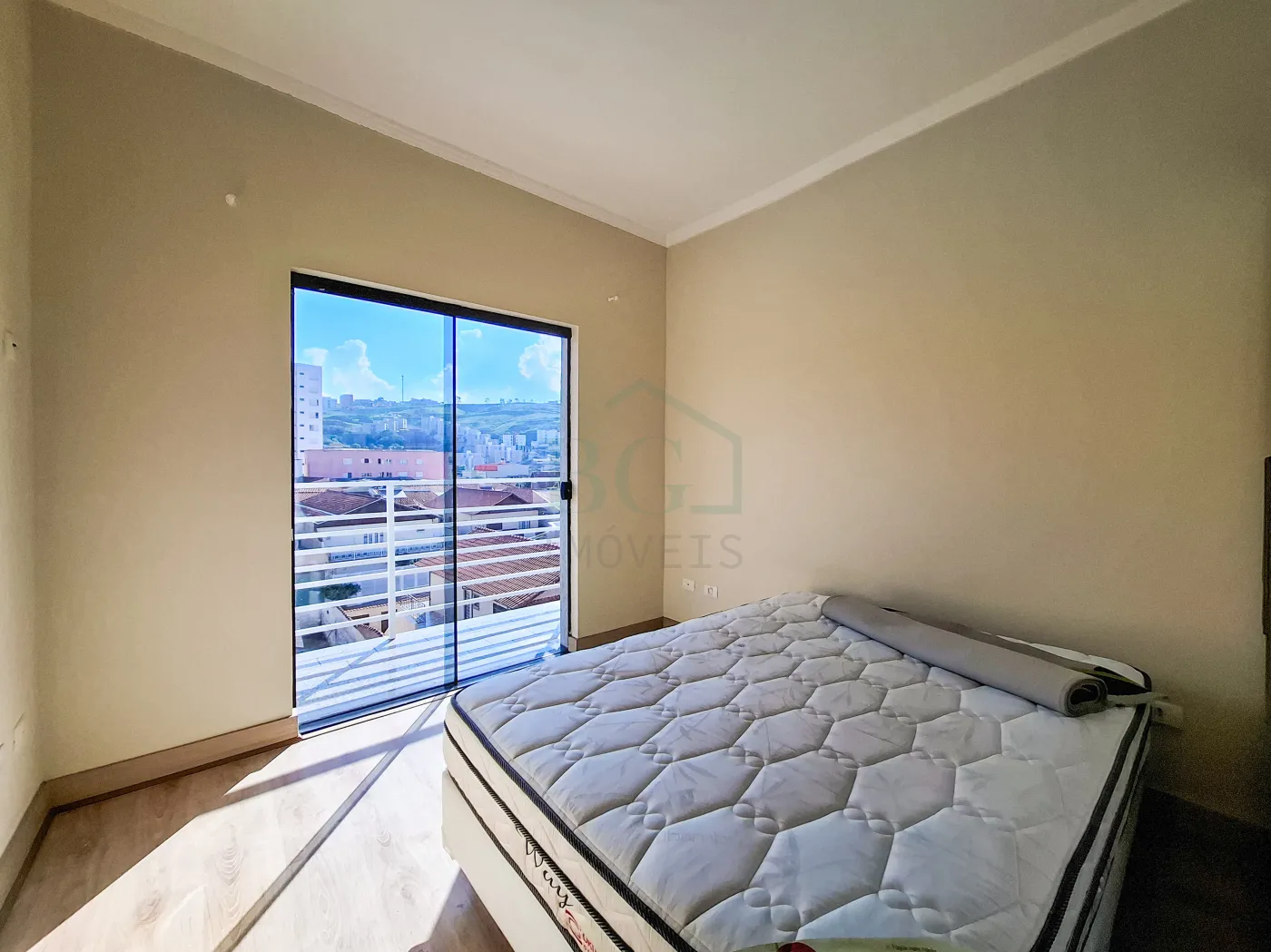 Apartamento para alugar com 2 quartos, 80m² - Foto 4