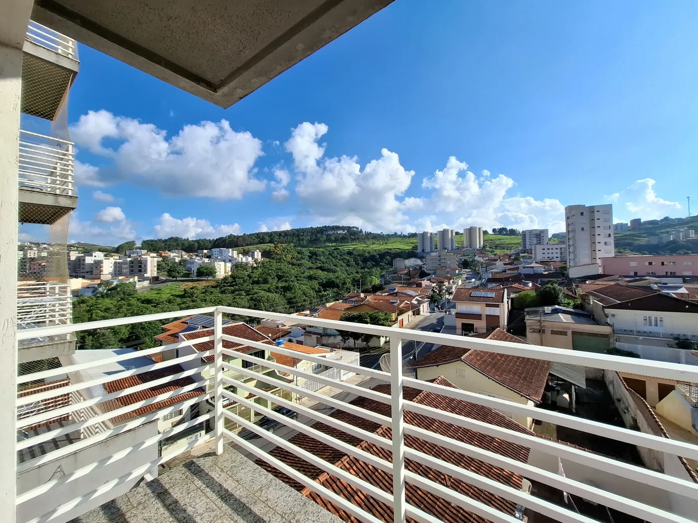 Apartamento para alugar com 2 quartos, 80m² - Foto 12