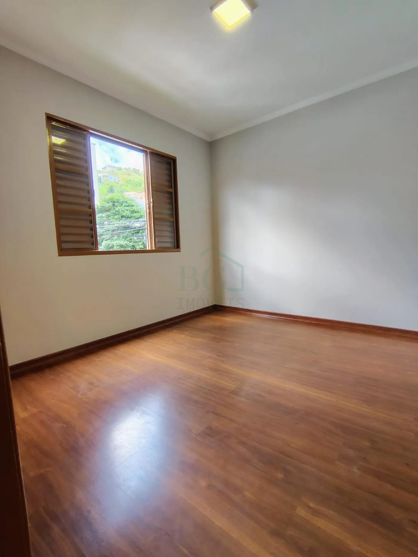 Apartamento à venda com 2 quartos, 76m² - Foto 9