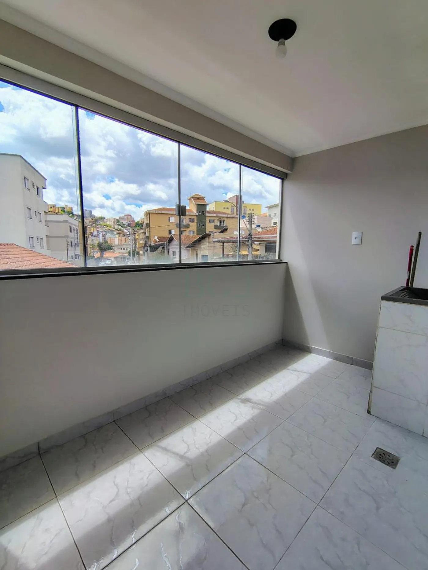 Apartamento à venda com 2 quartos, 76m² - Foto 13