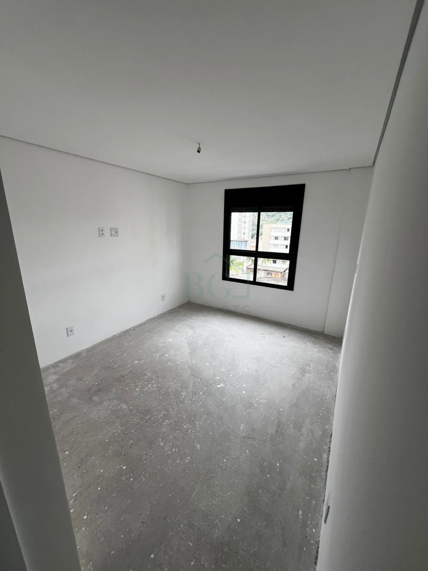 Apartamento à venda com 3 quartos, 92m² - Foto 13