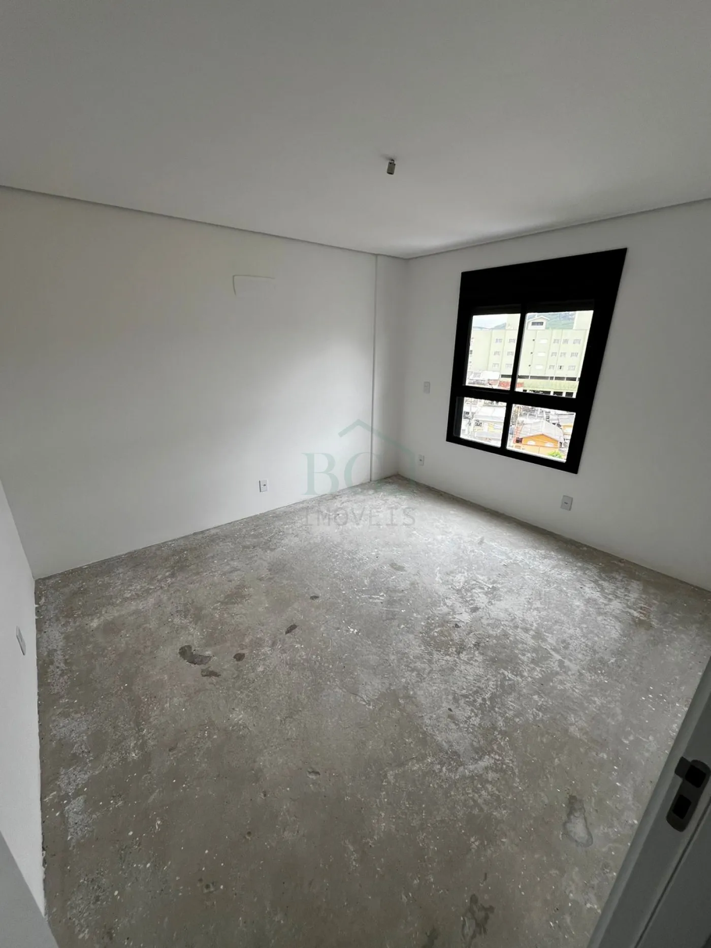 Apartamento à venda com 2 quartos, 76m² - Foto 11