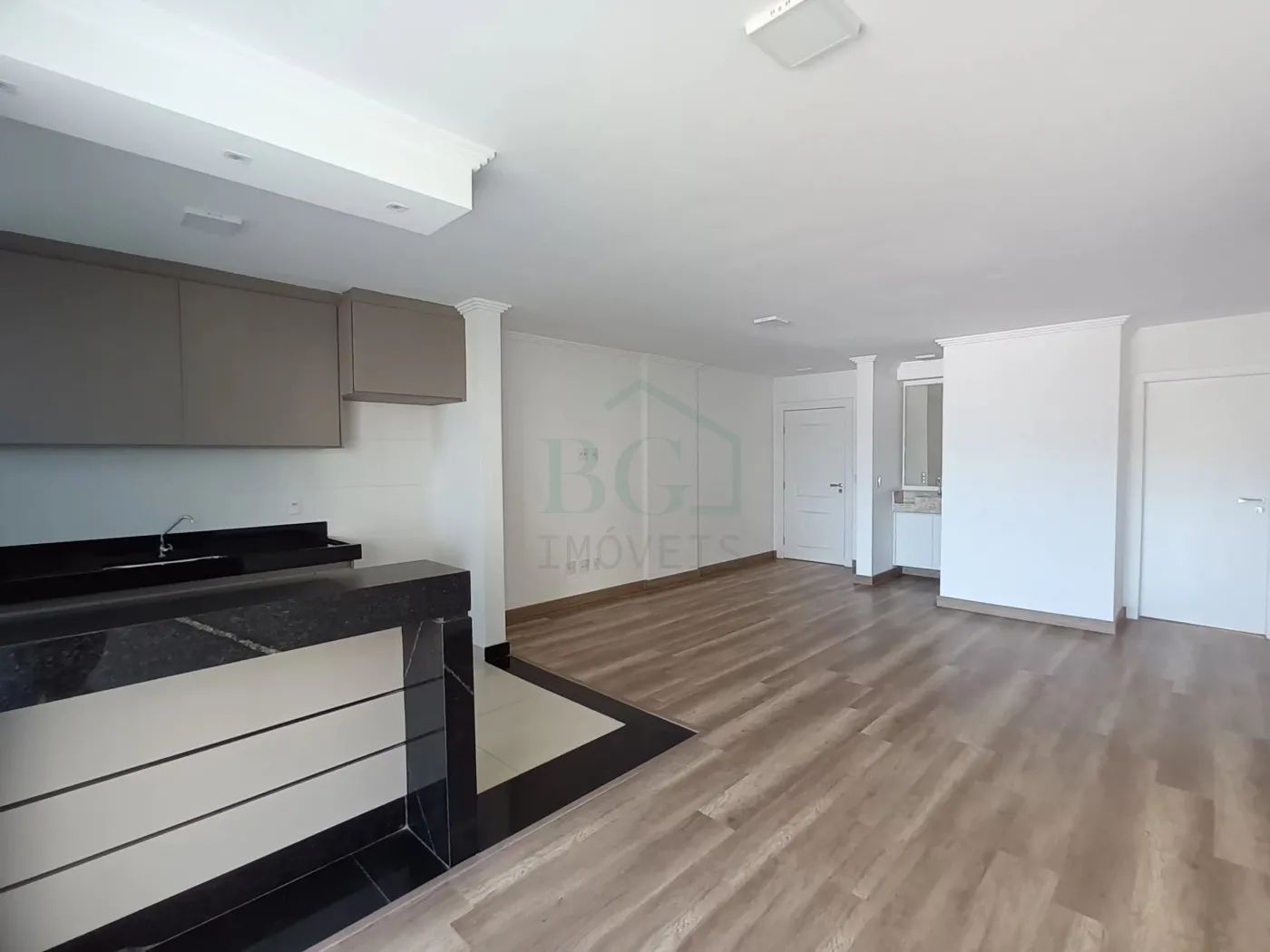 Apartamento à venda com 3 quartos, 108m² - Foto 5