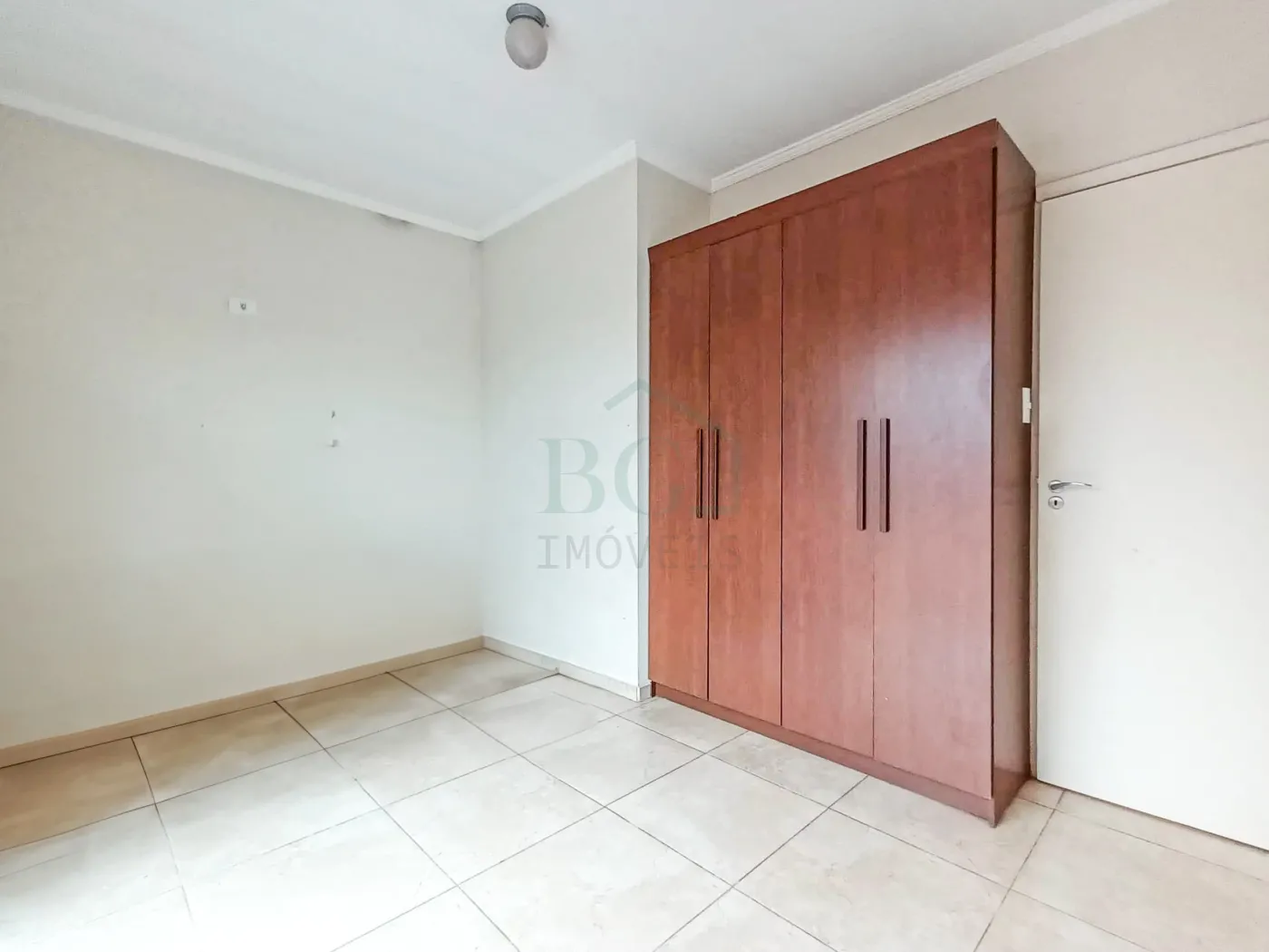 Casa à venda com 2 quartos, 69m² - Foto 6