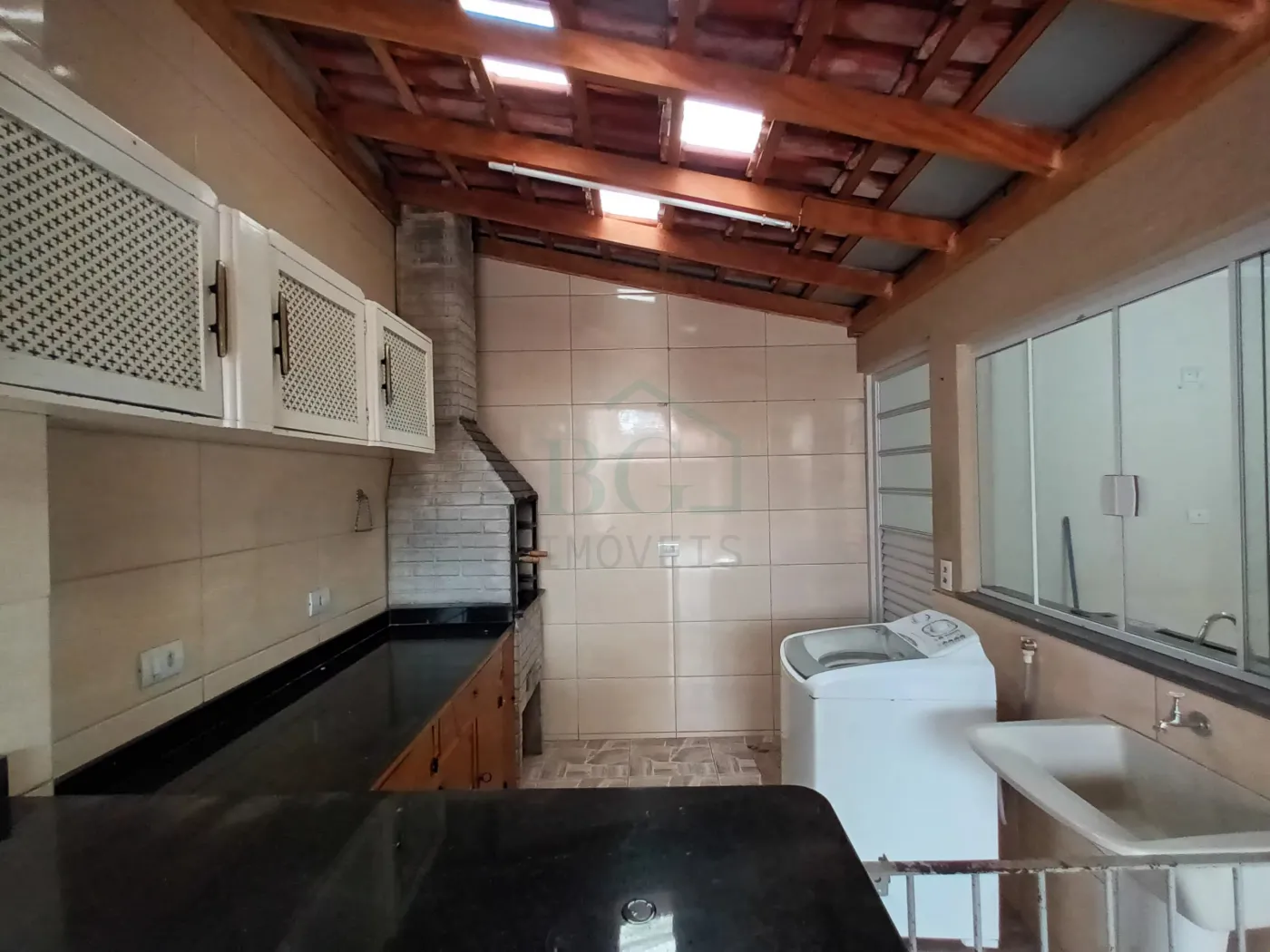 Casa à venda com 2 quartos, 69m² - Foto 11