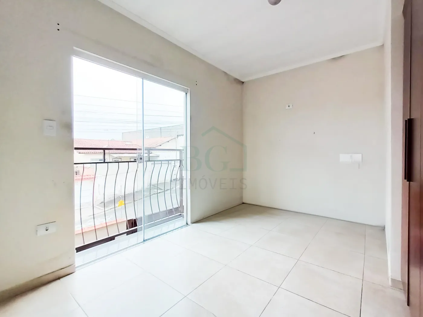 Casa à venda com 2 quartos, 69m² - Foto 5