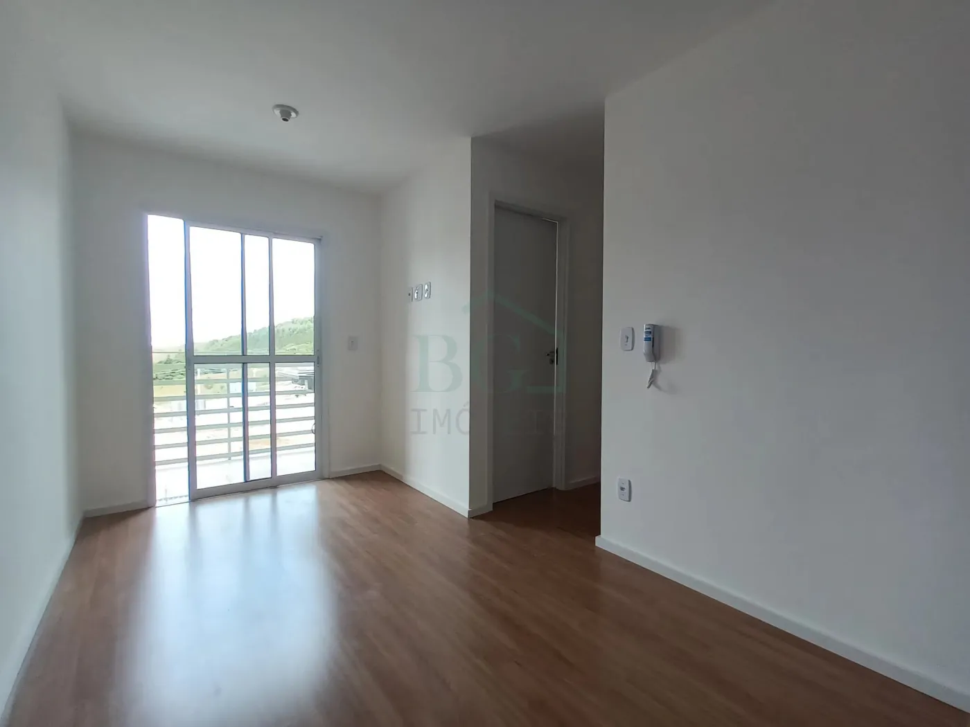 Apartamento à venda com 2 quartos, 42m² - Foto 4