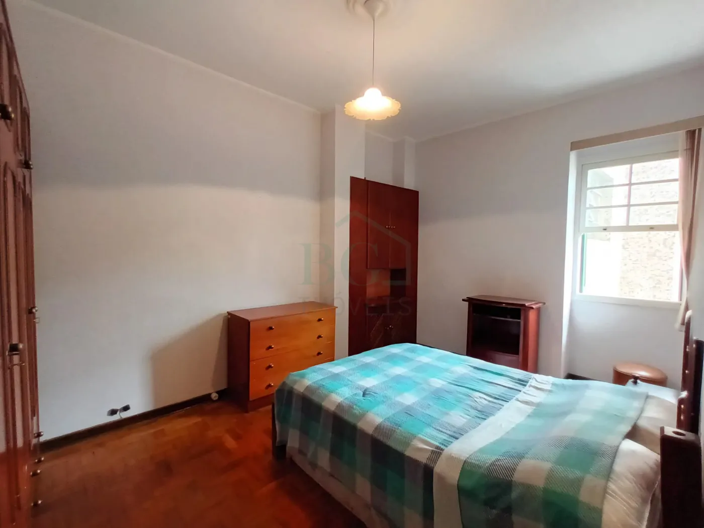 Apartamento à venda com 2 quartos, 74m² - Foto 4