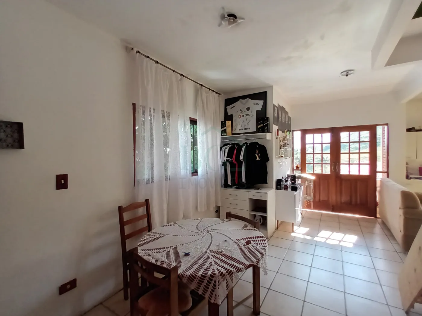 Casa à venda com 3 quartos, 235m² - Foto 6