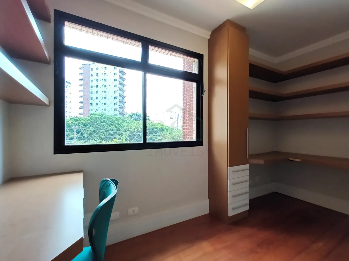 Apartamento à venda com 4 quartos, 217m² - Foto 25