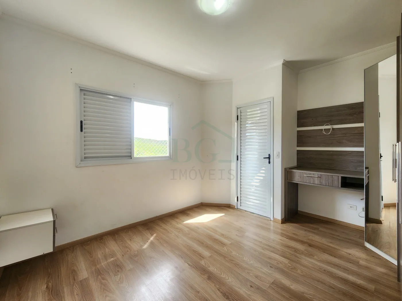 Apartamento para alugar com 2 quartos, 70m² - Foto 4