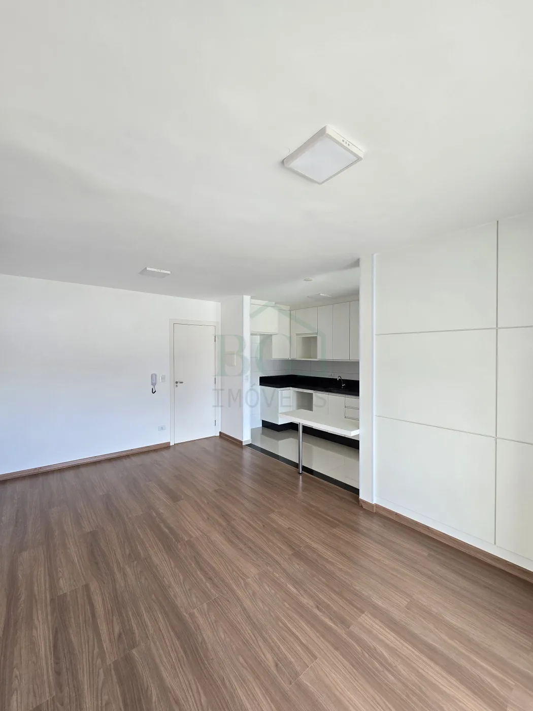 Apartamento à venda com 2 quartos, 77m² - Foto 5