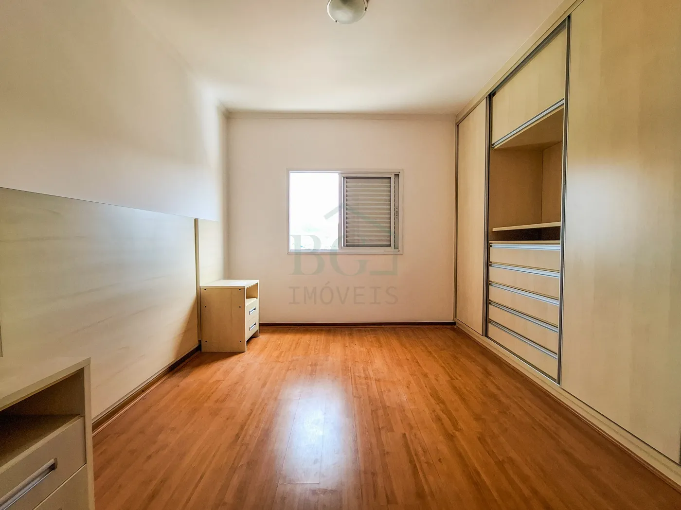 Apartamento para alugar com 3 quartos, 215m² - Foto 9