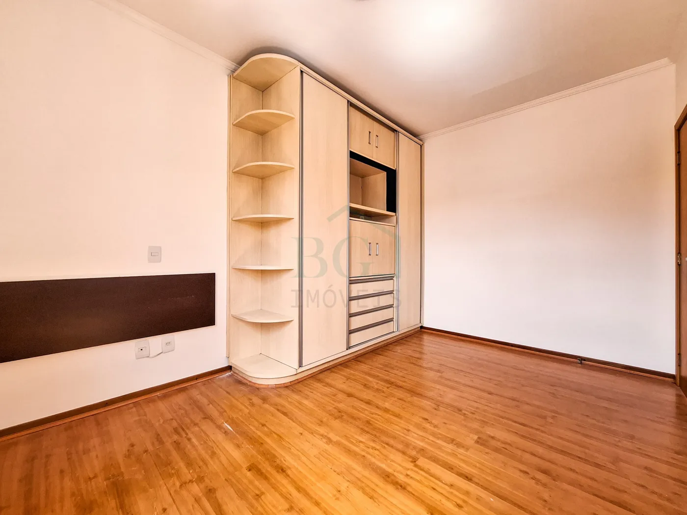 Apartamento para alugar com 3 quartos, 215m² - Foto 14