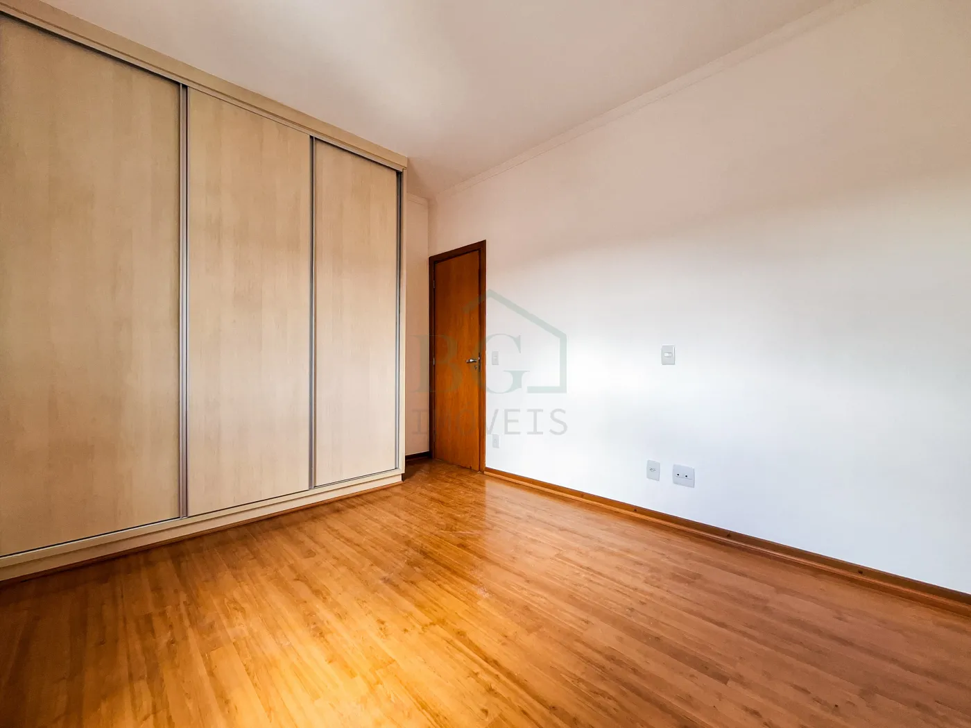 Apartamento para alugar com 3 quartos, 215m² - Foto 17