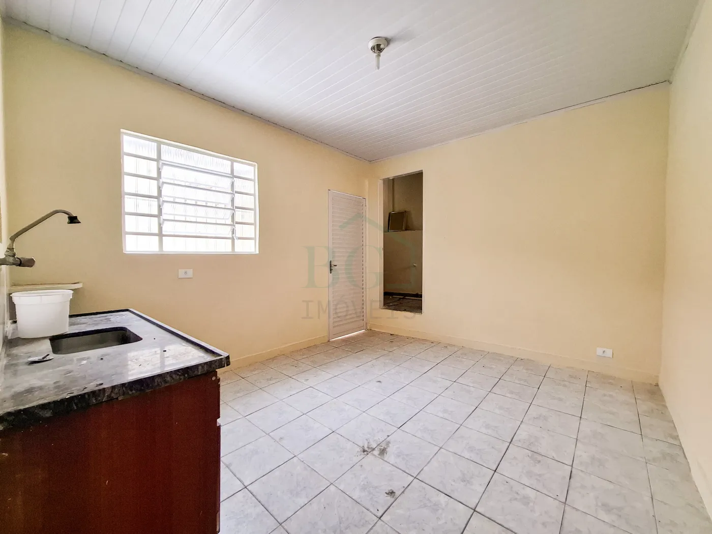 Casa para alugar com 3 quartos, 80m² - Foto 14