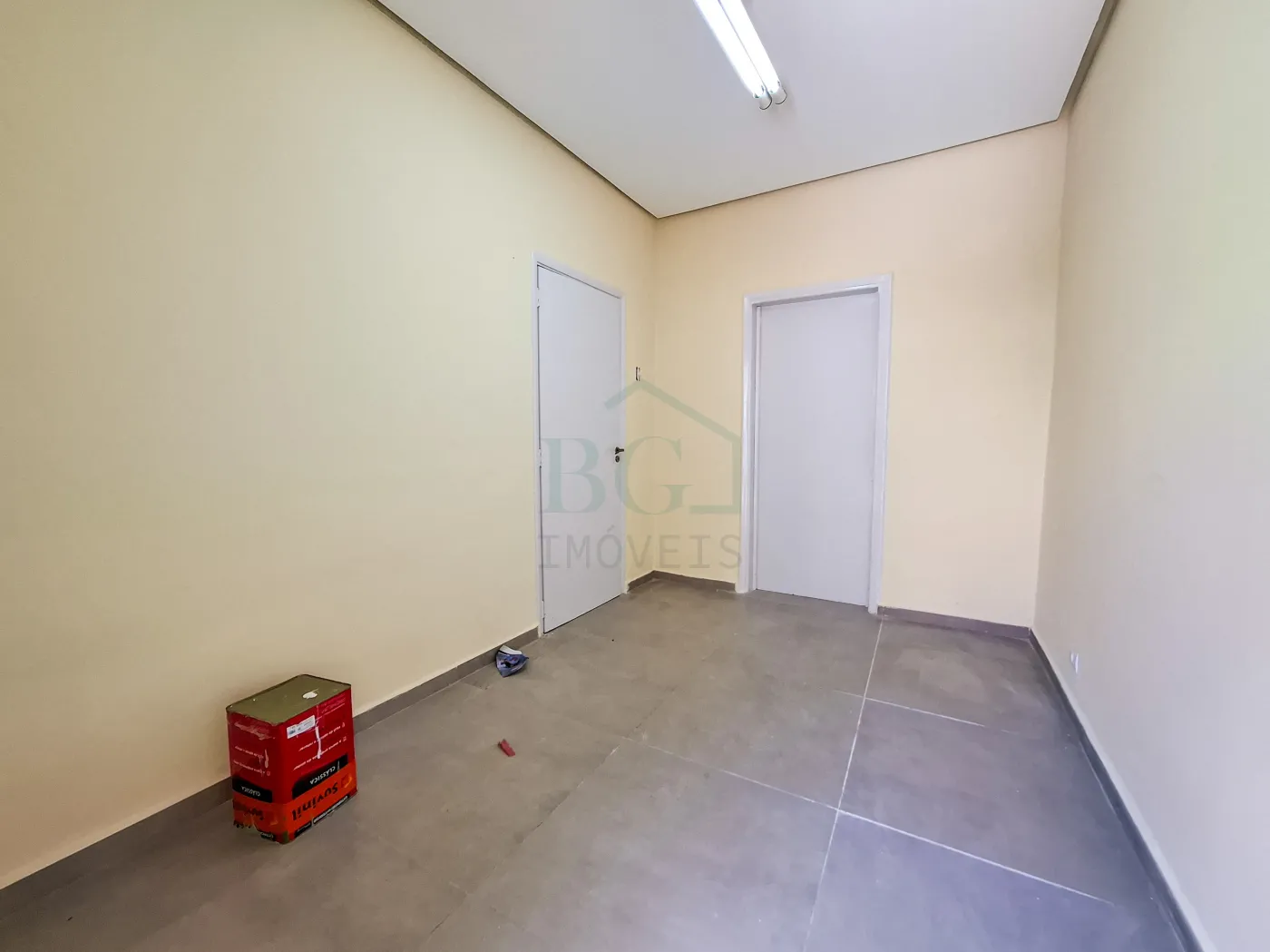 Casa para alugar com 3 quartos, 80m² - Foto 10