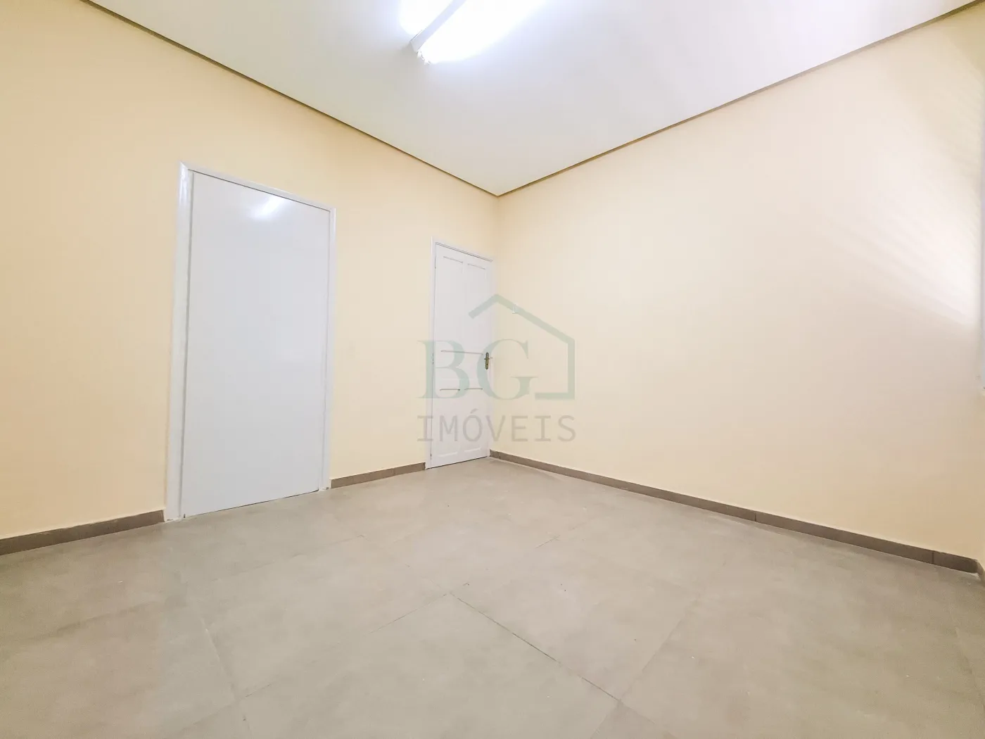 Casa para alugar com 3 quartos, 80m² - Foto 9