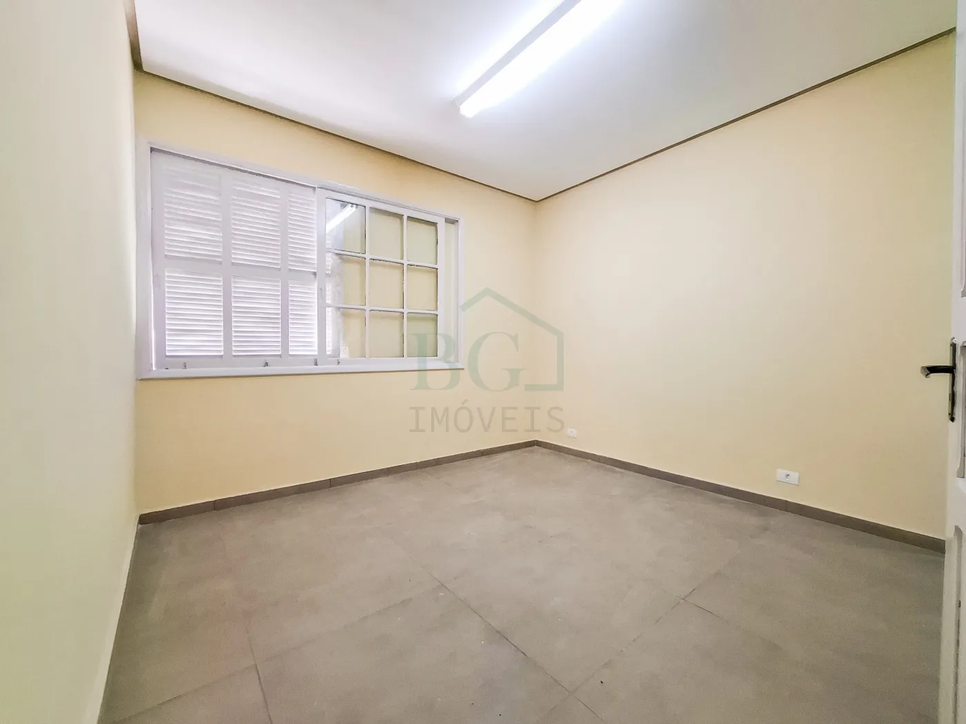 Casa para alugar com 3 quartos, 80m² - Foto 7