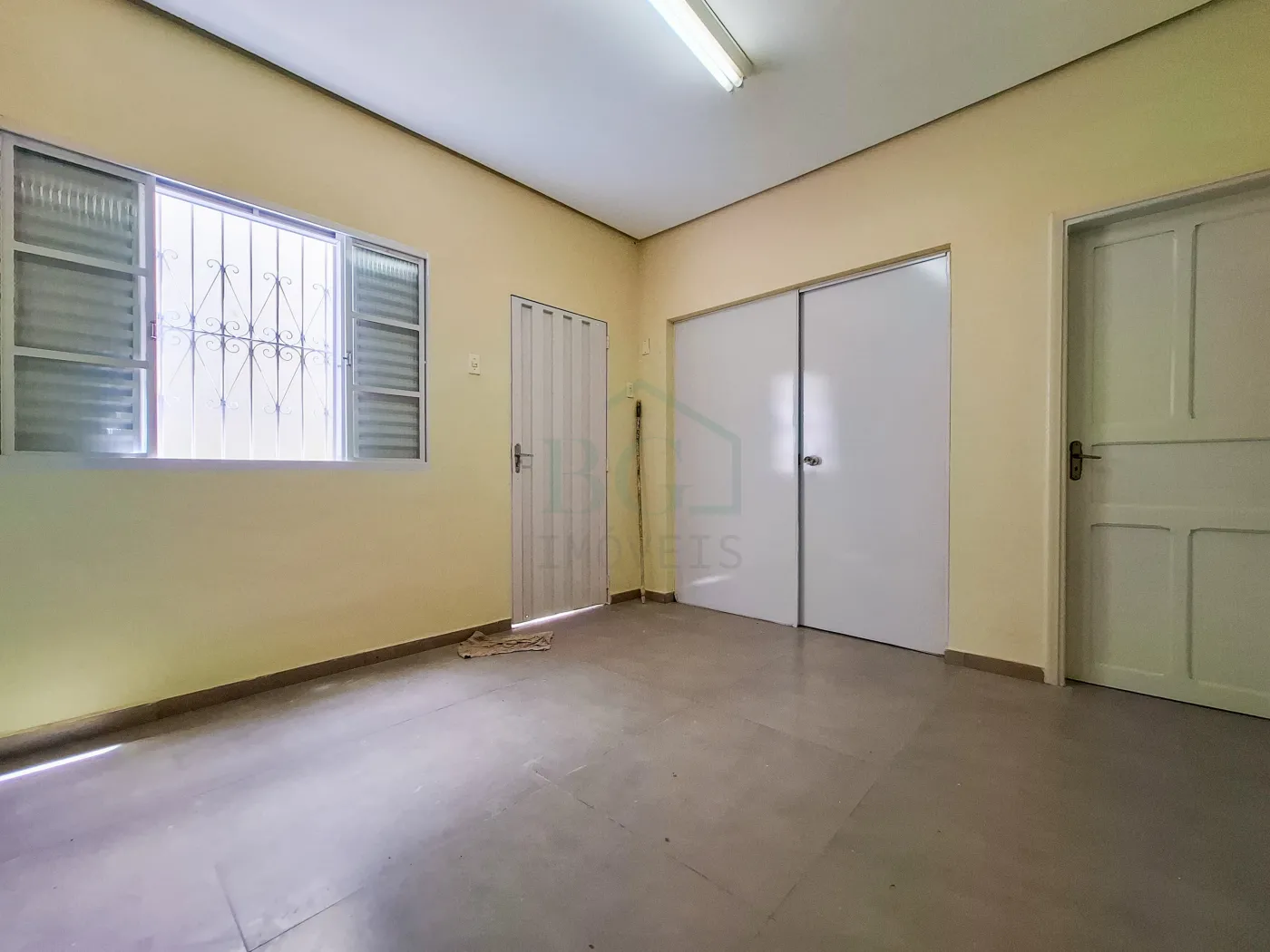 Casa para alugar com 3 quartos, 80m² - Foto 3