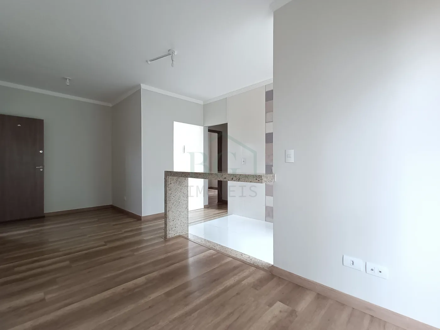 Apartamento à venda com 2 quartos, 45m² - Foto 3